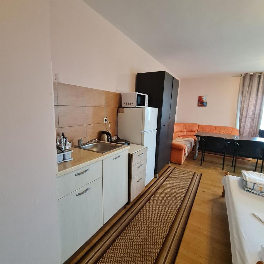 Елка Apartment Burgas Luaran gambar