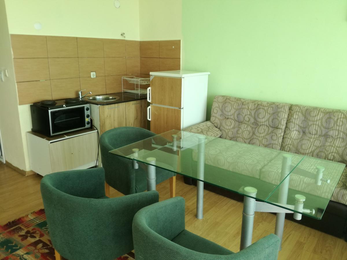 Елка Apartment Burgas Luaran gambar